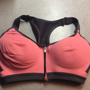 34 D bra